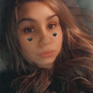 Meet your Posher, Tiffany